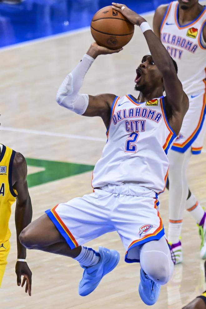 格伊的未来？格拉斯纳：我不清楚，由俱乐部做决定（格伊去留未定？格拉斯纳：不知情，一切由俱乐部裁决）