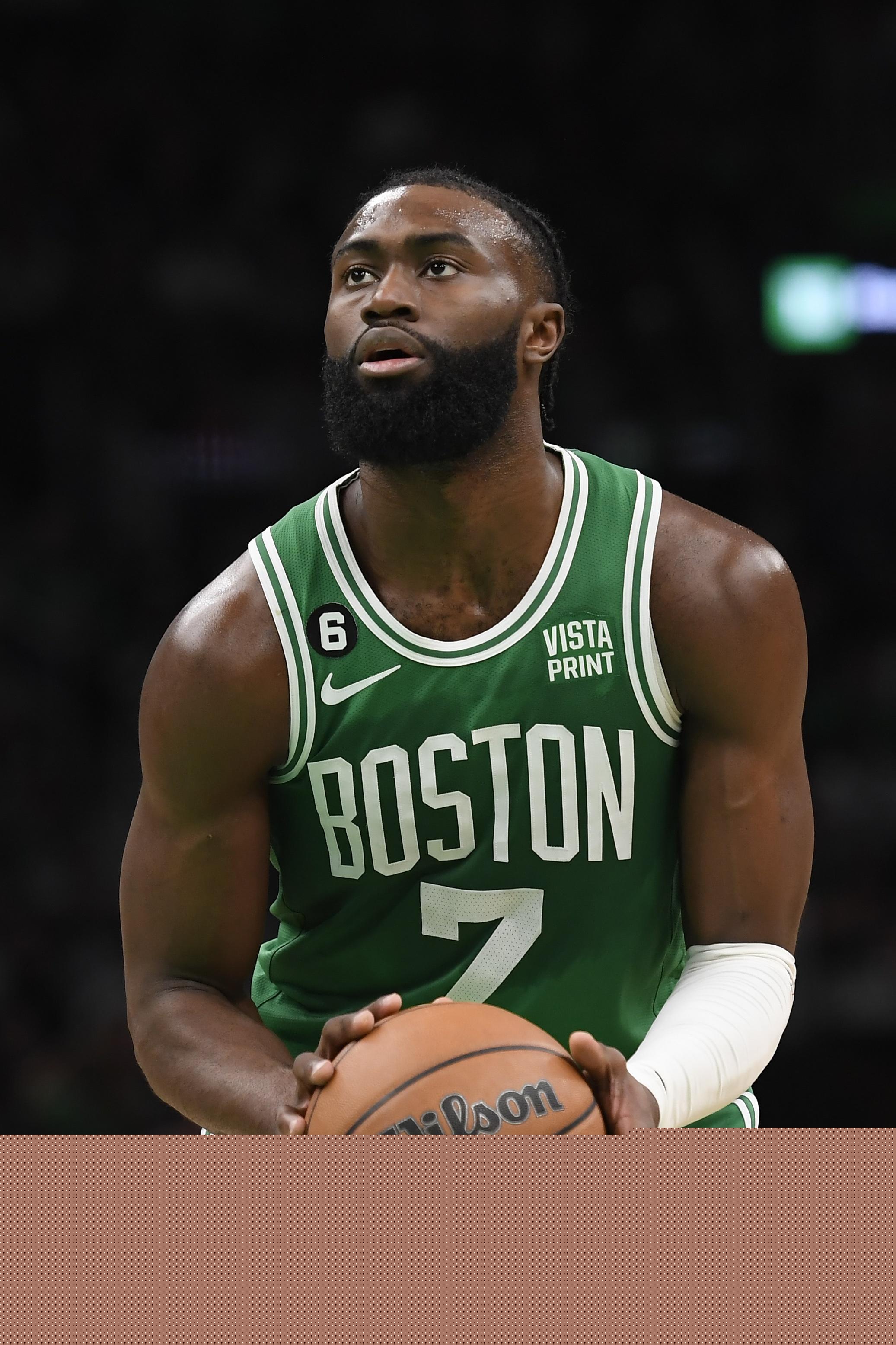 11场输8场，利物浦是自9月底以来五大联赛输球场次最多的队（近11战8负，利物浦自9月底起五大联赛输球次数居首）