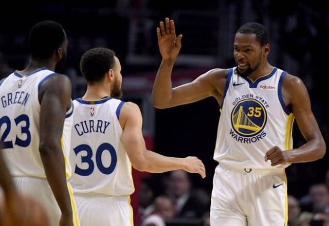 奥莱报：尼科-帕斯有望参加明年世界杯，完赛后大概率回皇马（奥莱报：尼科-帕斯有望出战明年世界杯，赛事结束后大概率回归皇马）