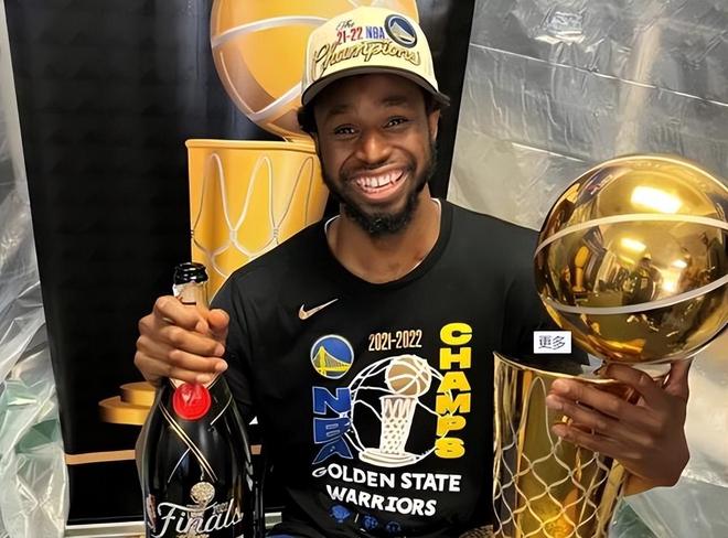 记者：佩林出现肌肉疲劳，将缺席尤文与乌迪内斯的意杯1／8决赛（记者：佩林因肌肉疲劳无缘尤文战乌迪内斯的意杯1／8决赛）