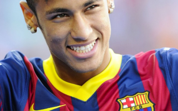 安帅：恩德里克要与俱乐部沟通，看看怎样的选择最有利于他（安切洛蒂：恩德里克应与俱乐部沟通，选择最有利于他的方案）