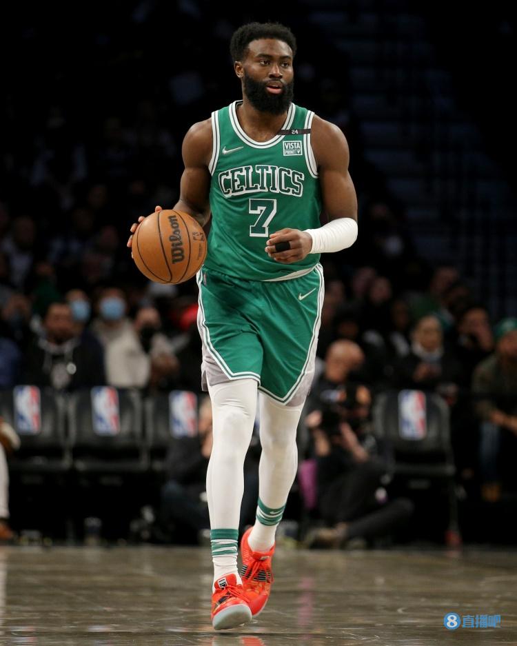 伦敦奥运马术冠军情侣同日安乐谢世：20年相伴 共创所有世界级赛事辉煌（相伴二十年的伦敦奥运马术冠军伴侣同日安乐离世，在世界级赛场共铸辉煌）