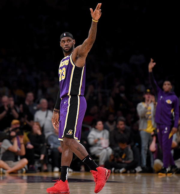 斯基拉：米兰近期密切关注雷恩18岁前锋穆罕默德-梅特（斯基拉：米兰近阶段紧盯雷恩18岁新星穆罕默德-梅特）