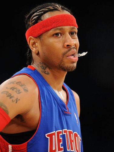 篮球NBA官方公布技术犯规最新数据（NBA官方发布最新技术犯规统计）