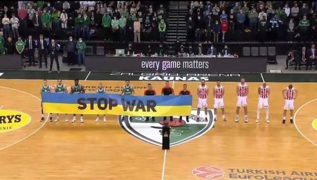 两粒禁区外欧冠进球被拿来与皮耶罗比较，福登：我很荣幸（欧冠两脚禁区外破门被比肩皮耶罗，福登：深感荣幸）