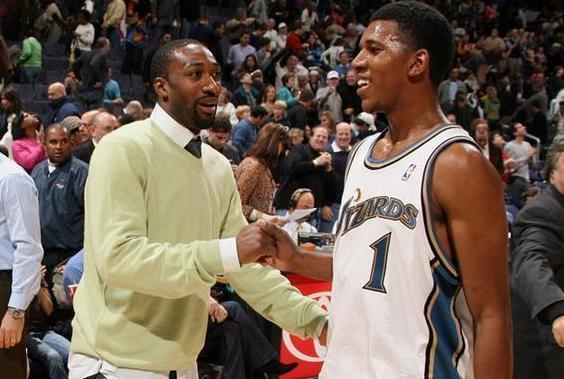 手感不佳！布朗三分8中0&罚球10中8得到16分3助3断（手感冰冷！布朗三分8投0中、罚球10中8，拿下16分3助3断）