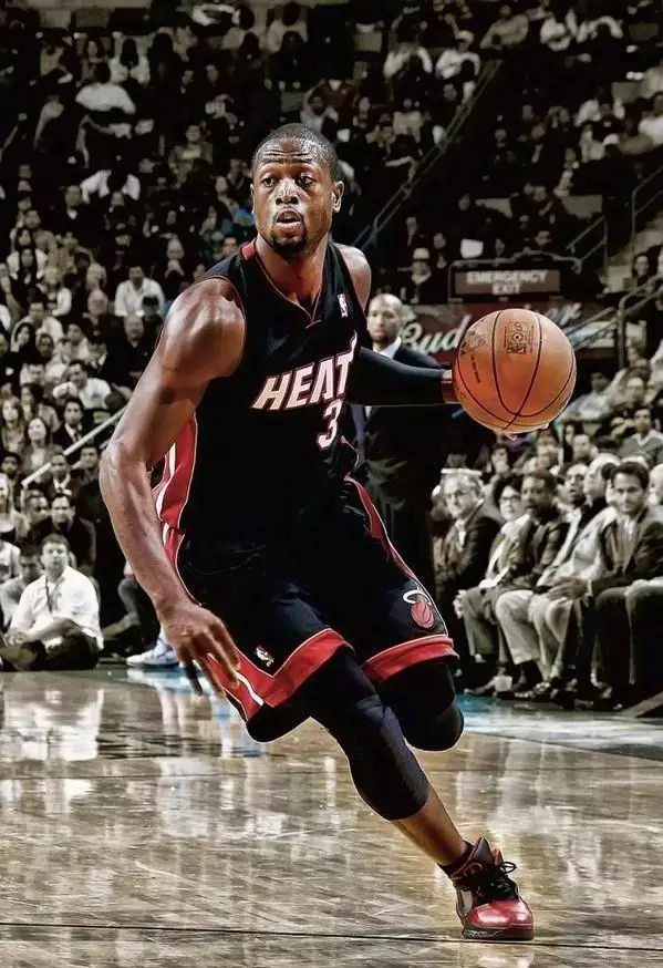 那不勒斯三分稳稳入账（那不勒斯稳拿三分）